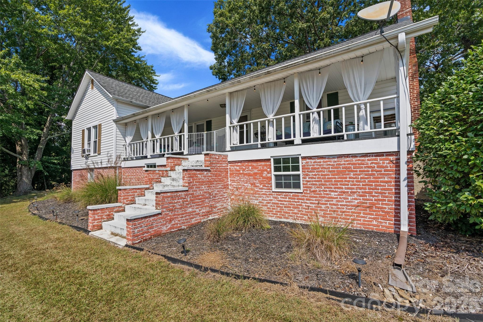 5780 S NC 16 Business Highway — Maiden