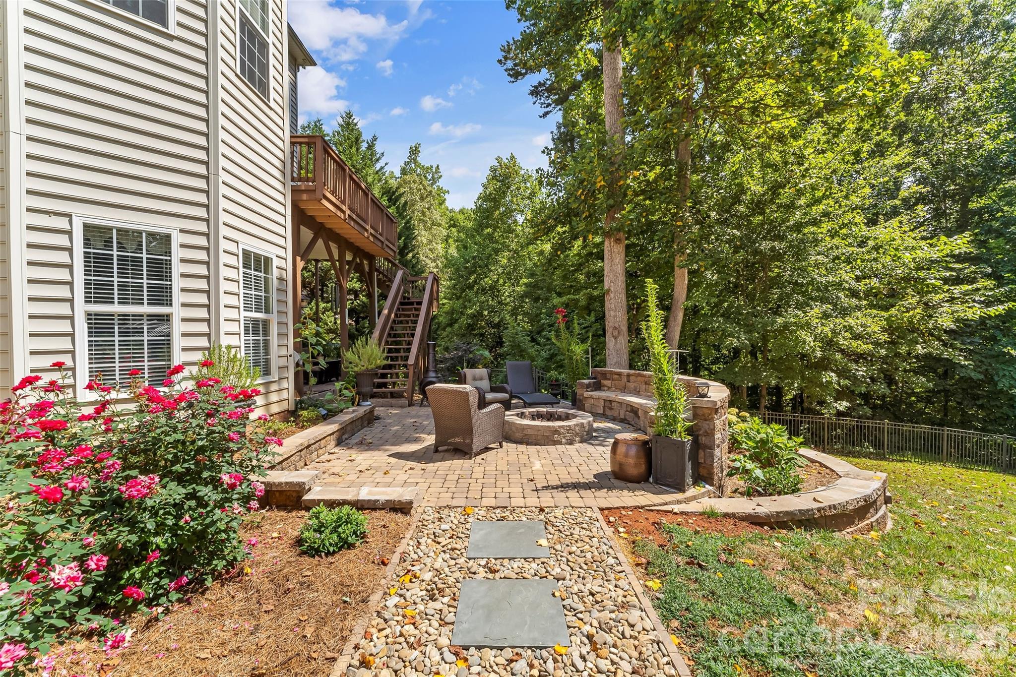 120 Harrison Point Court — Mooresville
