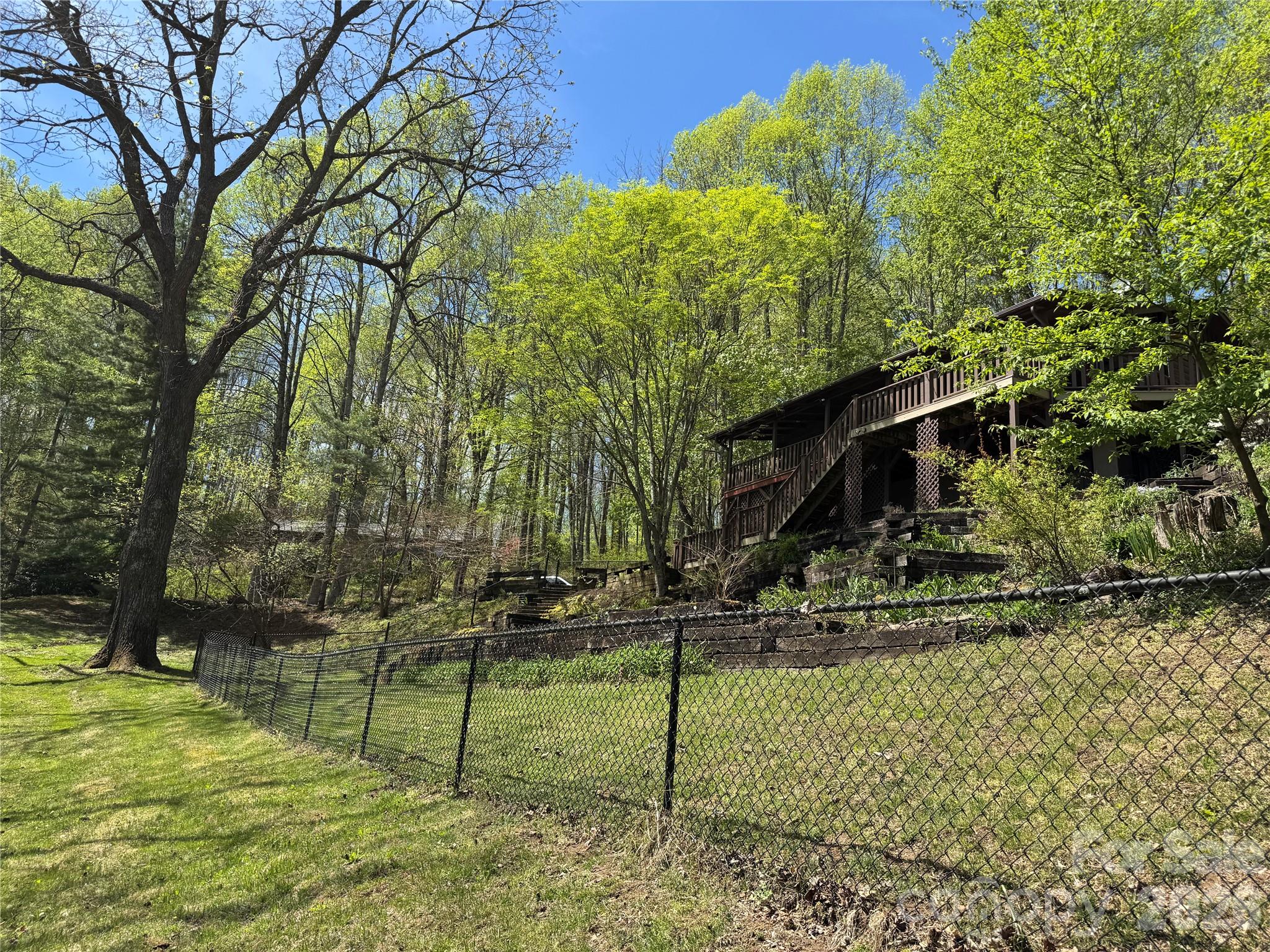 1618 Walnut Creek Road — Waynesville