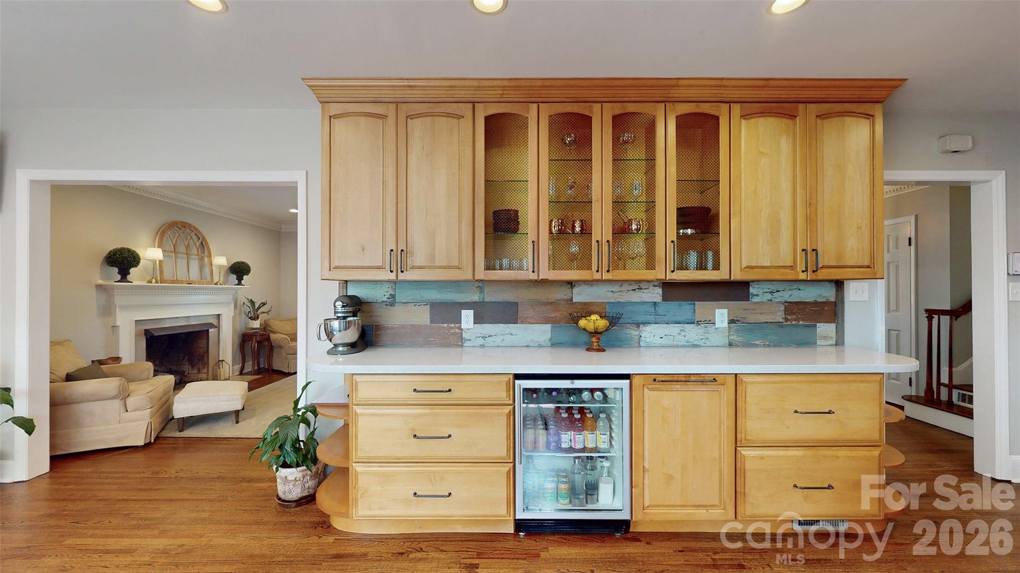 1419 Cavendish Court — Charlotte