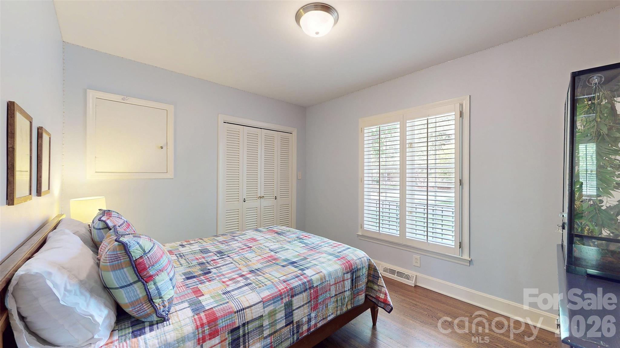 1419 Cavendish Court — Charlotte