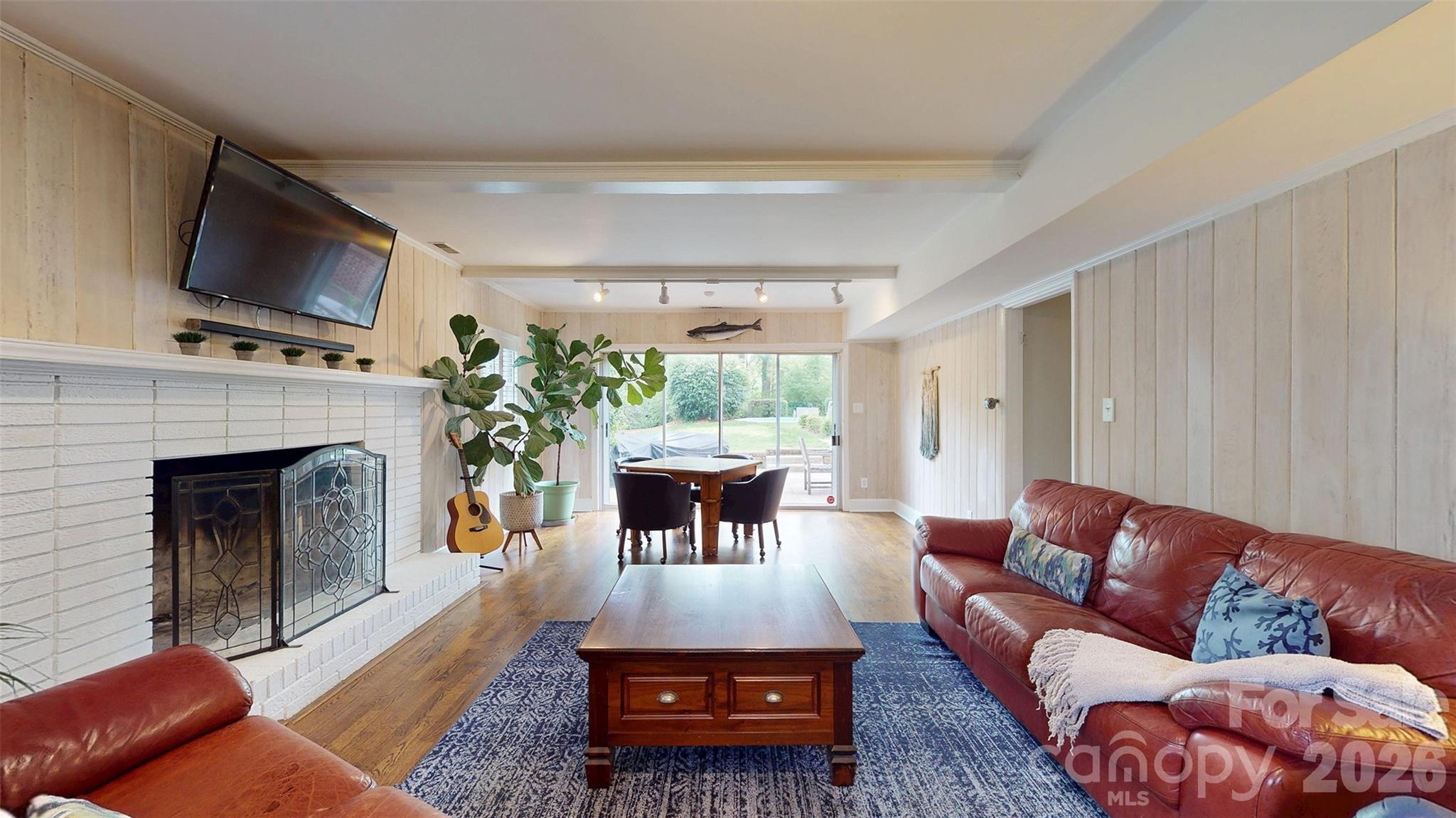 1419 Cavendish Court — Charlotte