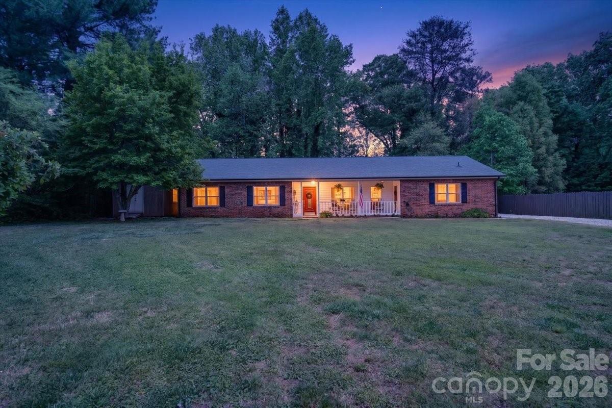 7142 Little Mountain Road — Sherrills Ford
