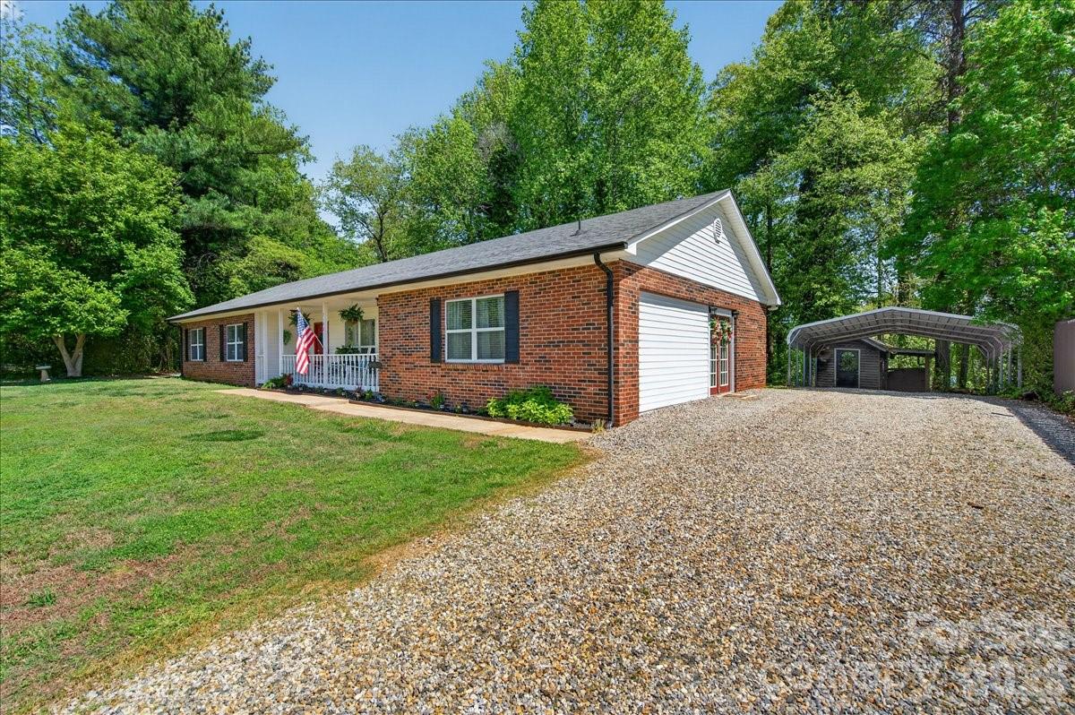 7142 Little Mountain Road — Sherrills Ford