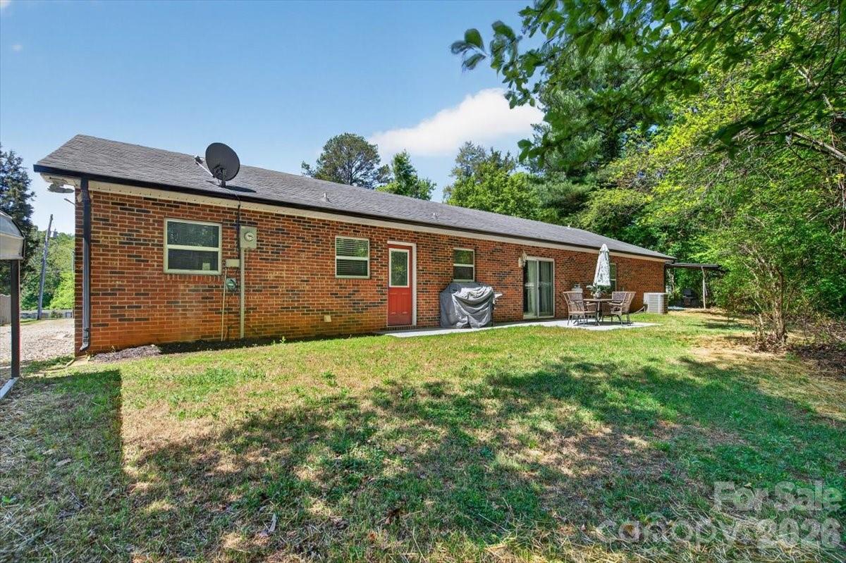 7142 Little Mountain Road — Sherrills Ford