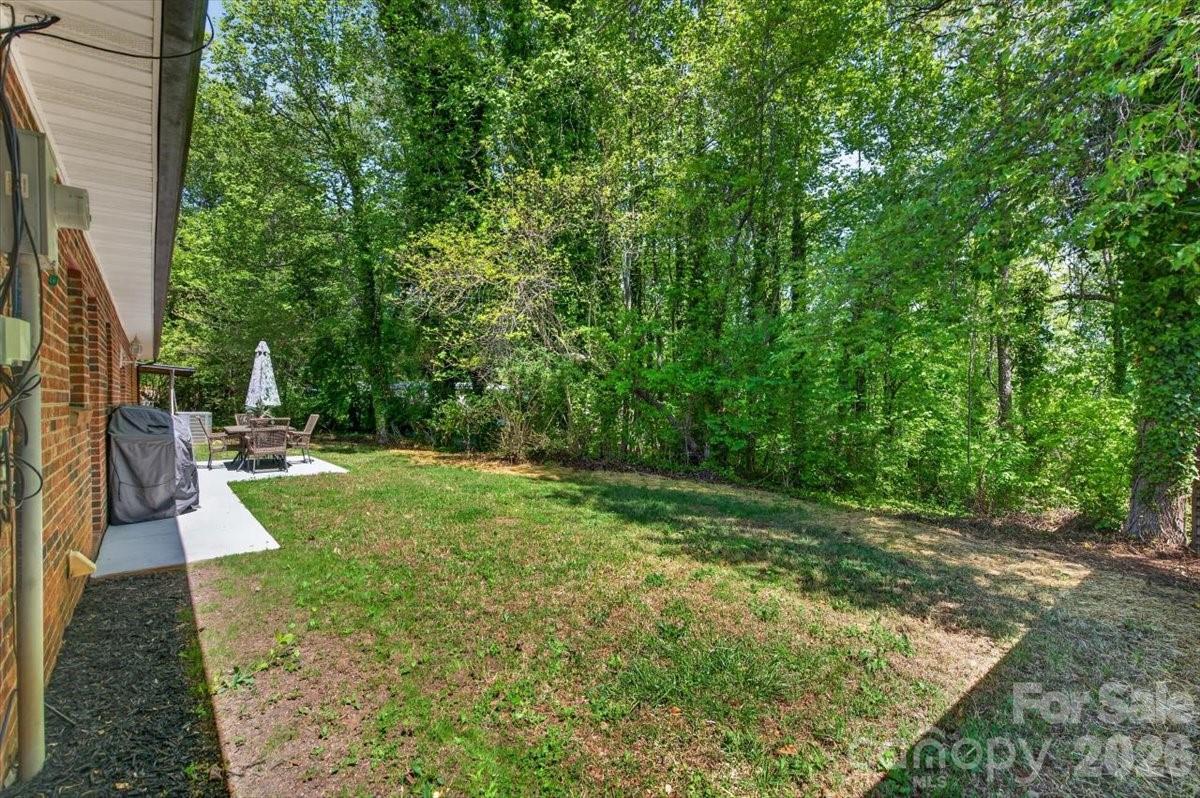 7142 Little Mountain Road — Sherrills Ford