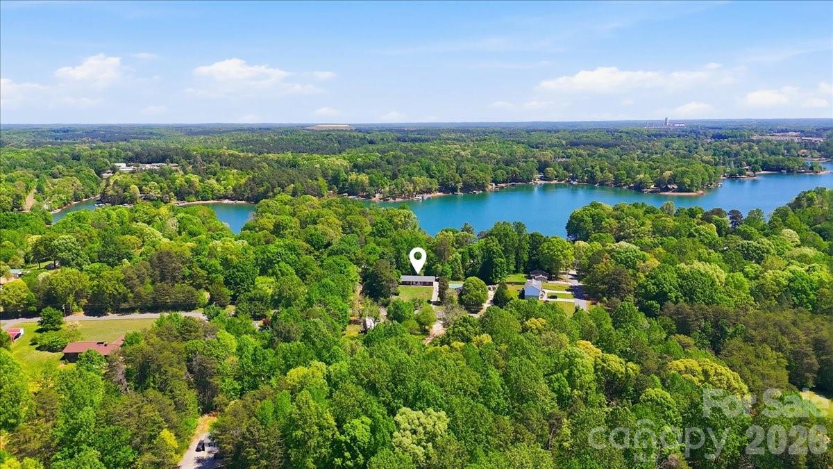 7142 Little Mountain Road — Sherrills Ford
