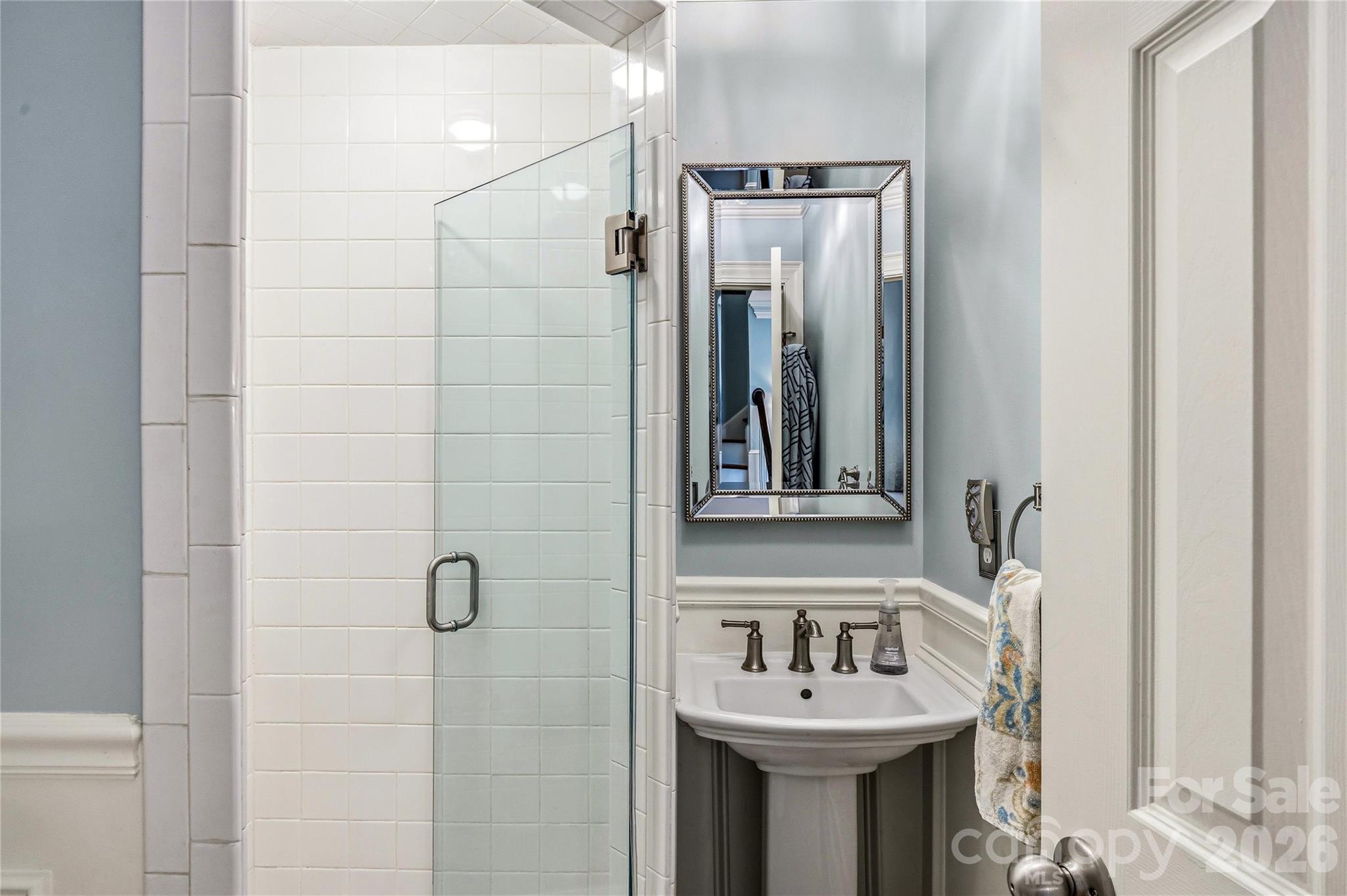 1218 Everette Place — Hendersonville