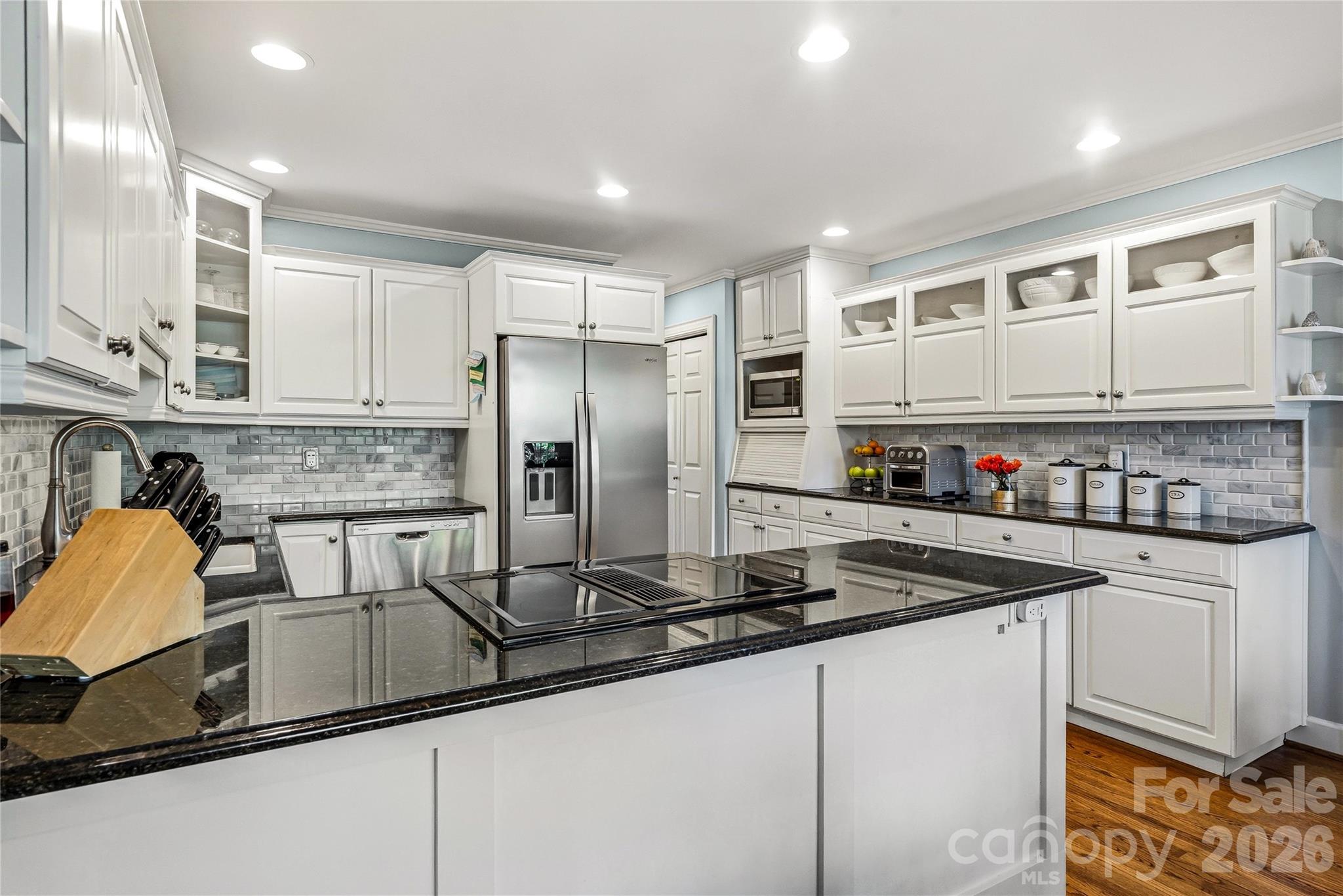 1218 Everette Place — Hendersonville