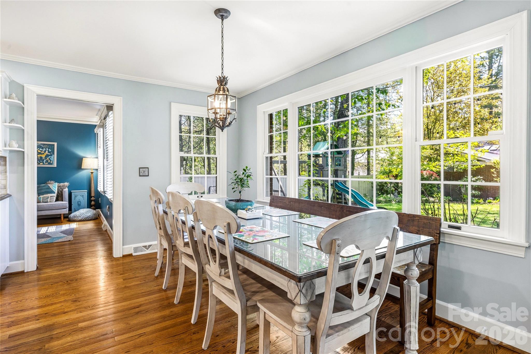 1218 Everette Place — Hendersonville