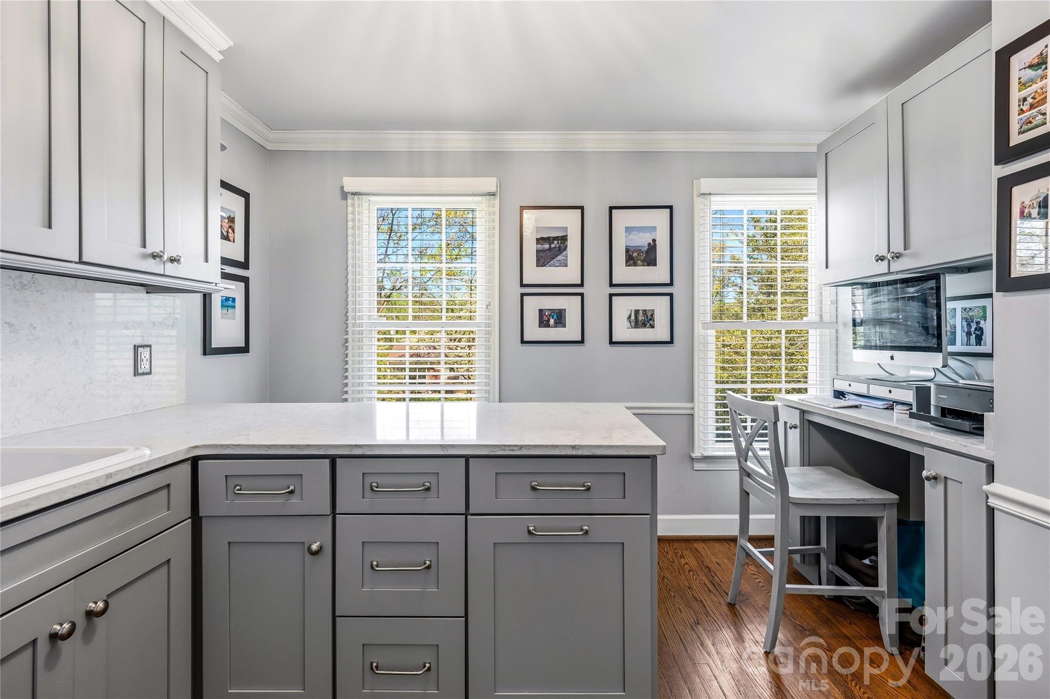 1218 Everette Place — Hendersonville