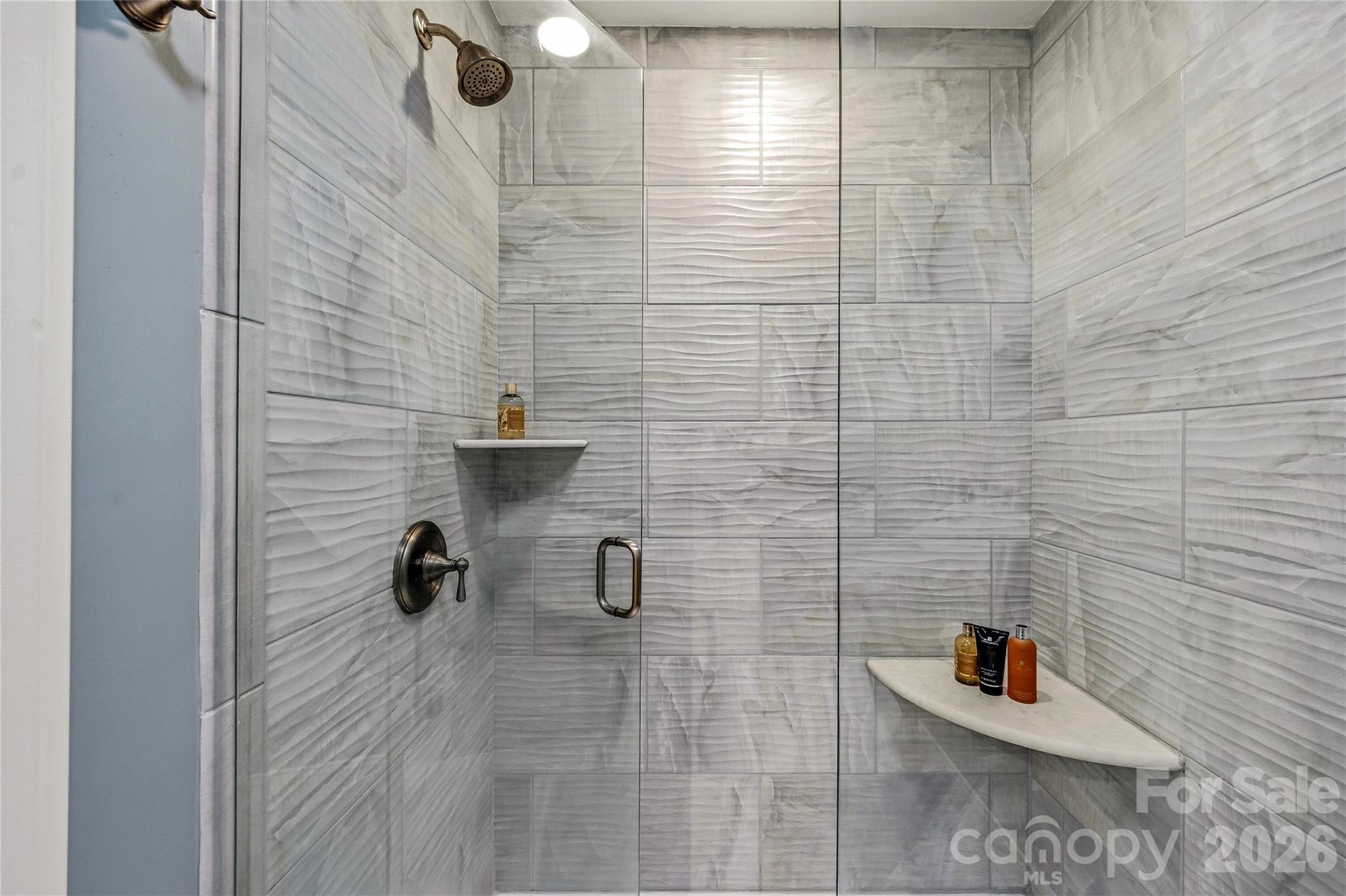 1218 Everette Place — Hendersonville