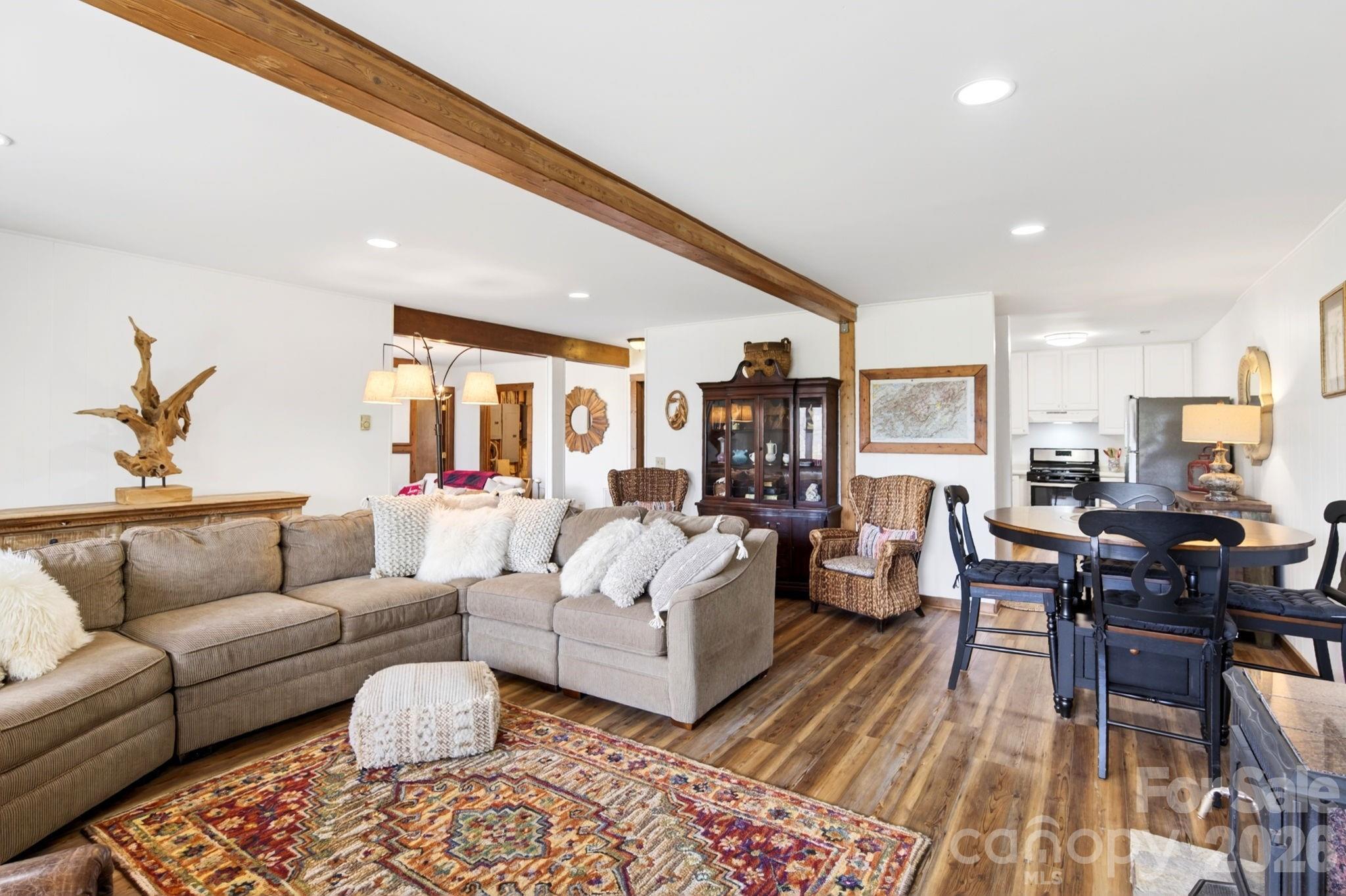 6 Orchard Knob Lane — Black Mountain