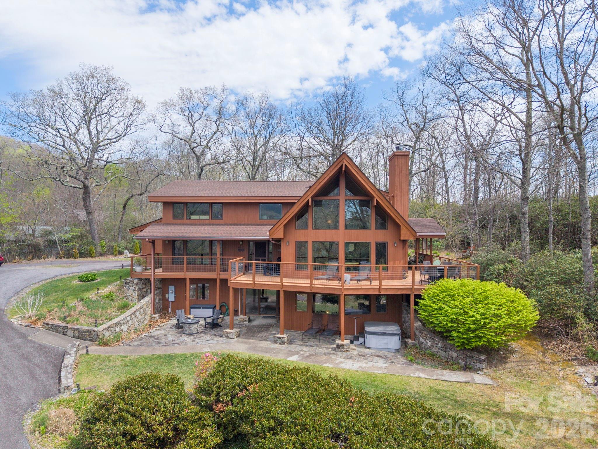 6 Orchard Knob Lane — Black Mountain