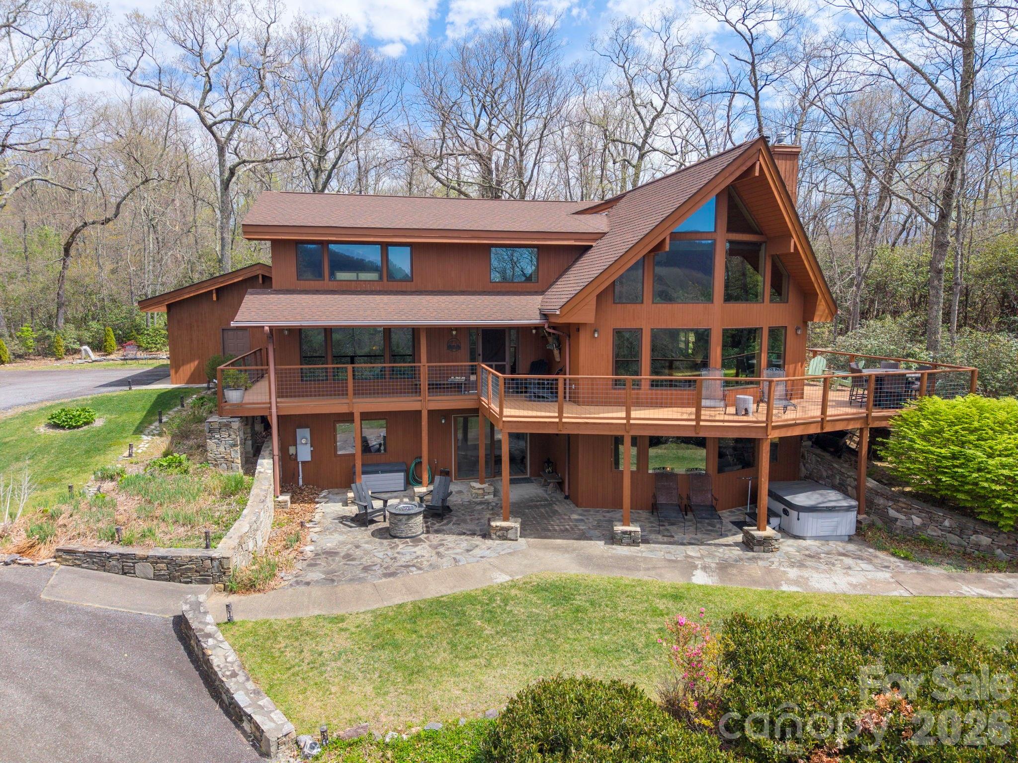 6 Orchard Knob Lane — Black Mountain