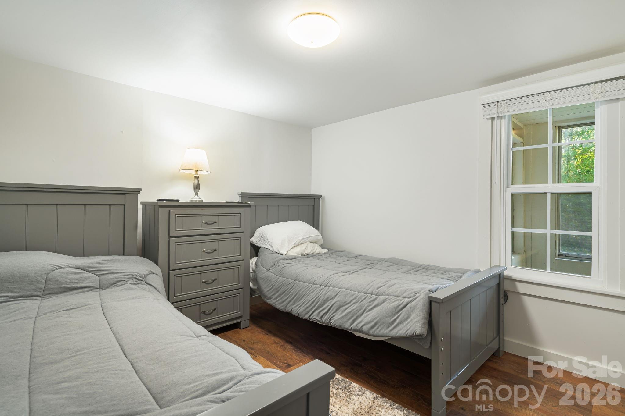 456 Maney Branch Road — Burnsville