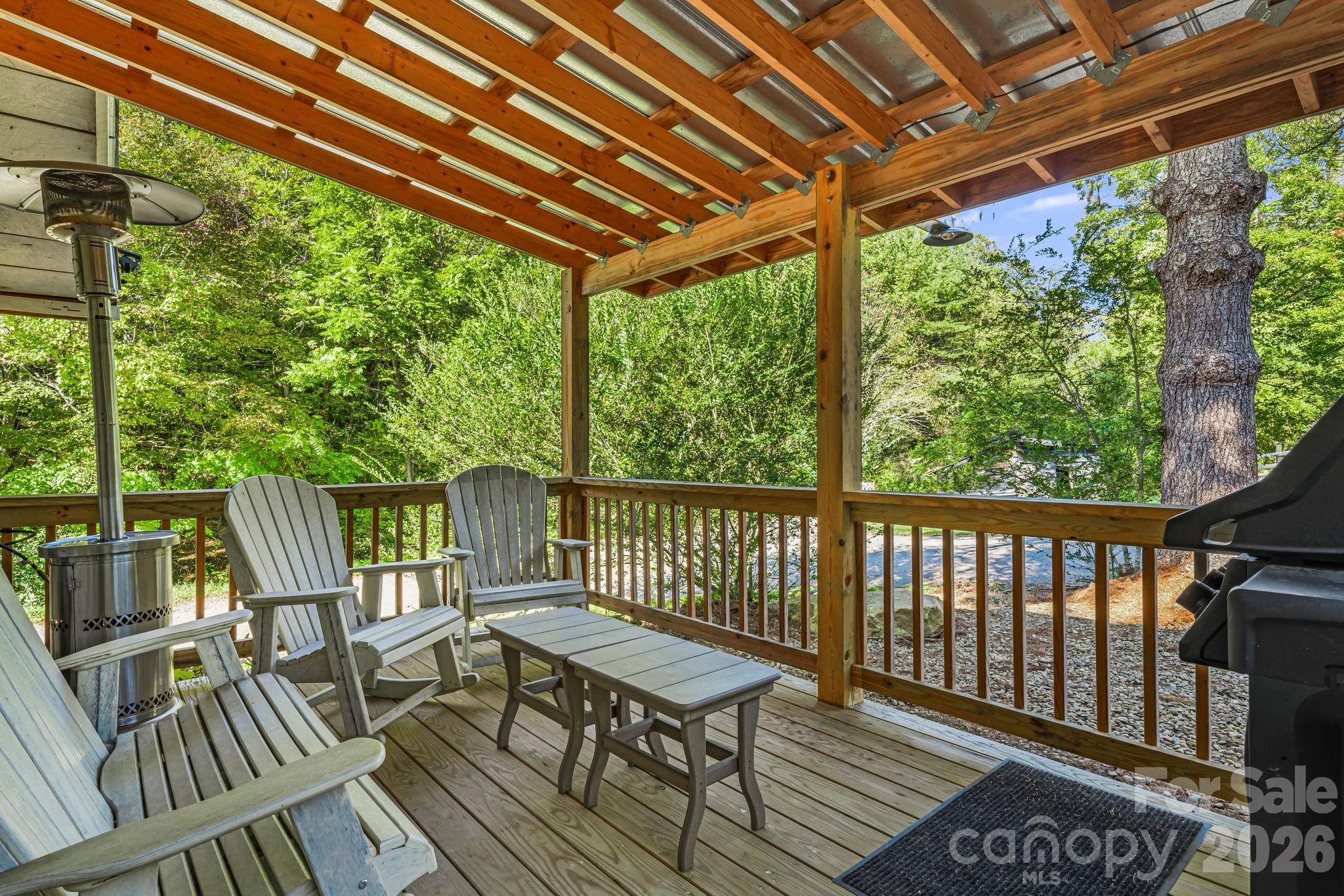 456 Maney Branch Road — Burnsville