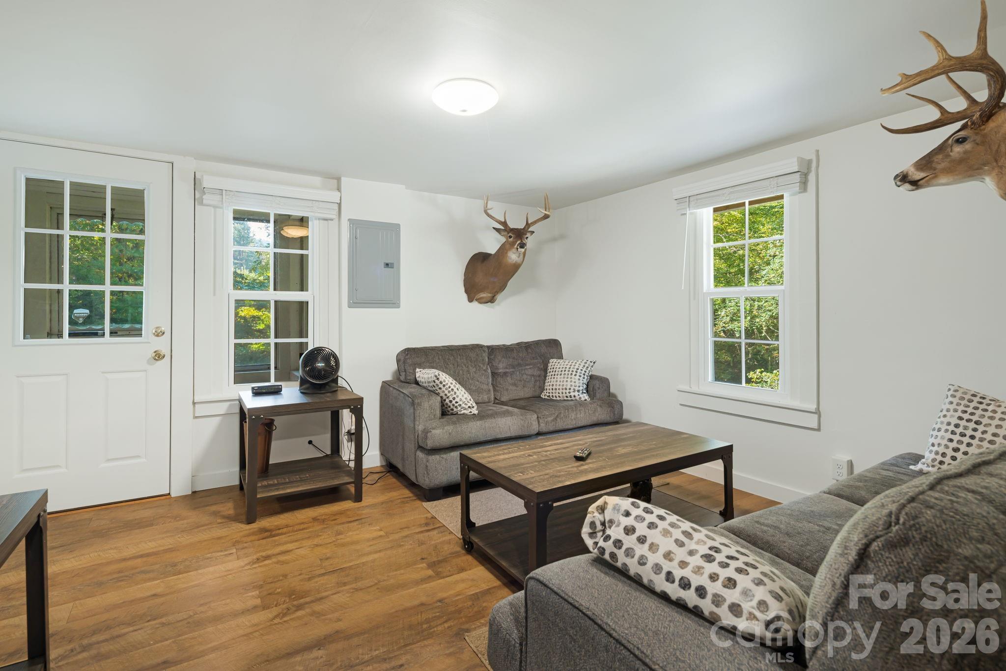456 Maney Branch Road — Burnsville