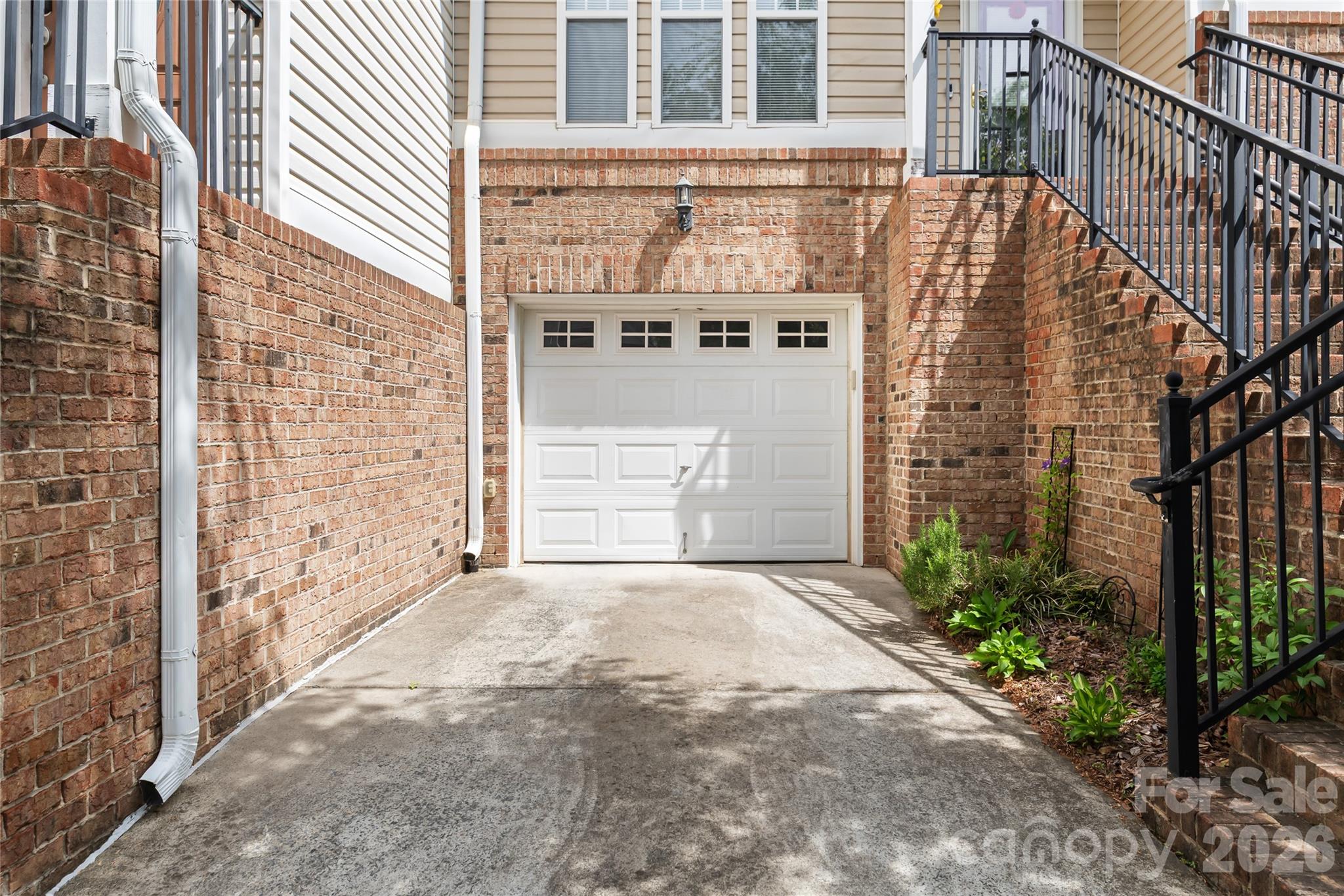 7111 Founders Club Court — Charlotte
