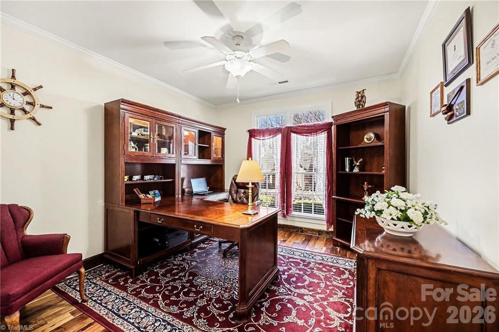 115 Town Lot Drive — Pfafftown