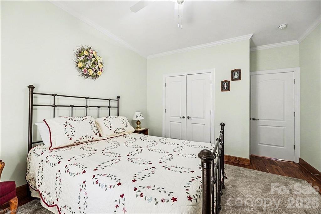 115 Town Lot Drive — Pfafftown