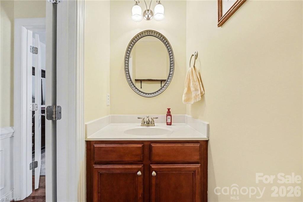 115 Town Lot Drive — Pfafftown