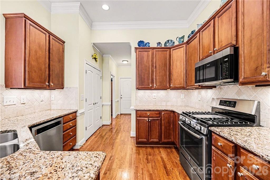 115 Town Lot Drive — Pfafftown