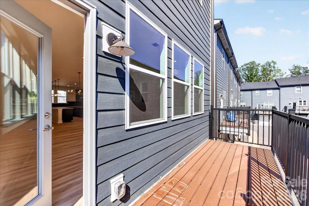 6022 Pivot Court — Charlotte