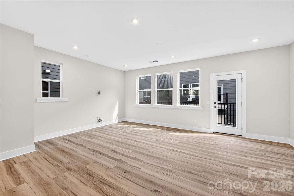 6022 Pivot Court — Charlotte