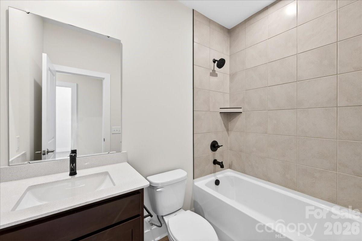 6022 Pivot Court — Charlotte