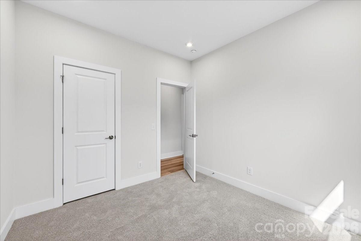 6022 Pivot Court — Charlotte