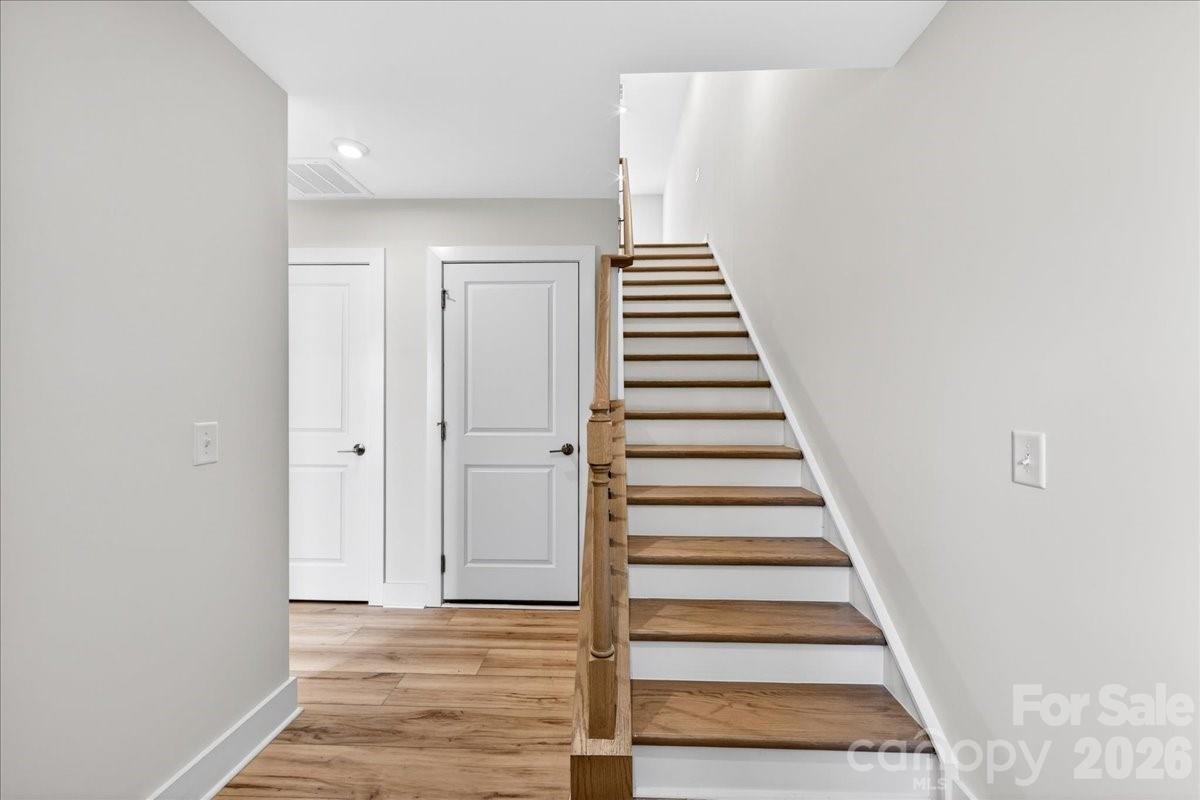 6022 Pivot Court — Charlotte