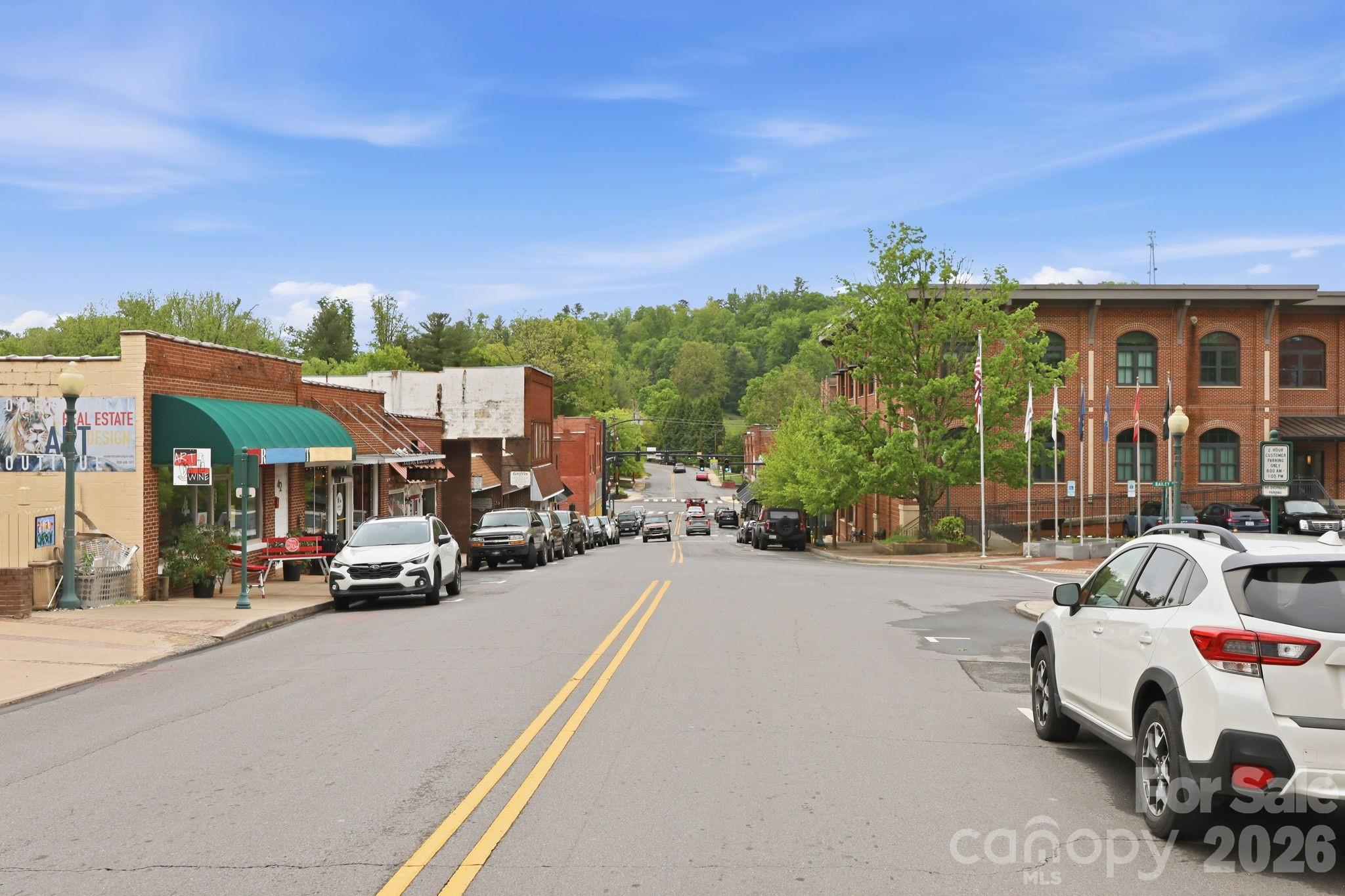 122 Running Deer Lane — Mars Hill