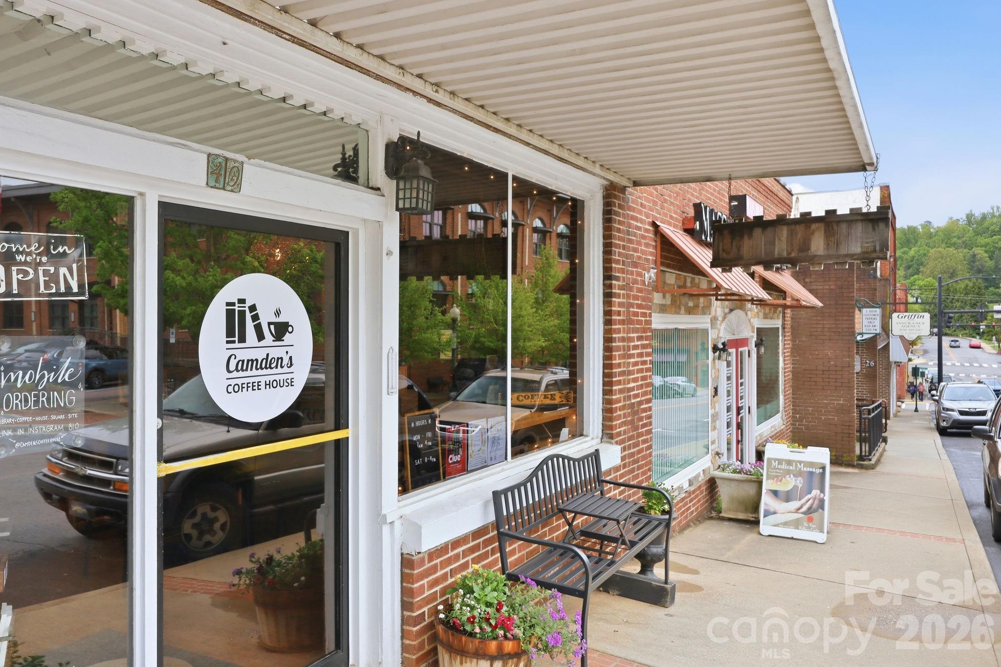 122 Running Deer Lane — Mars Hill