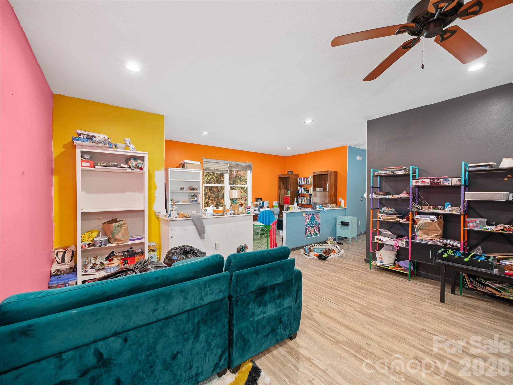 219 Raven Rock Lane — Burnsville