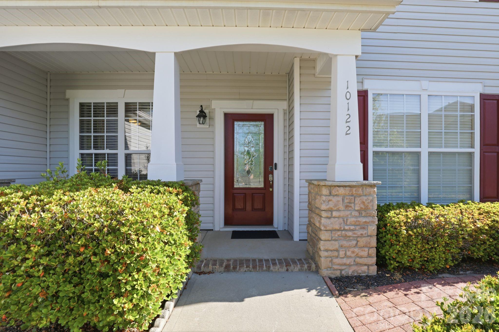 10122 Whiteburn Court — Charlotte