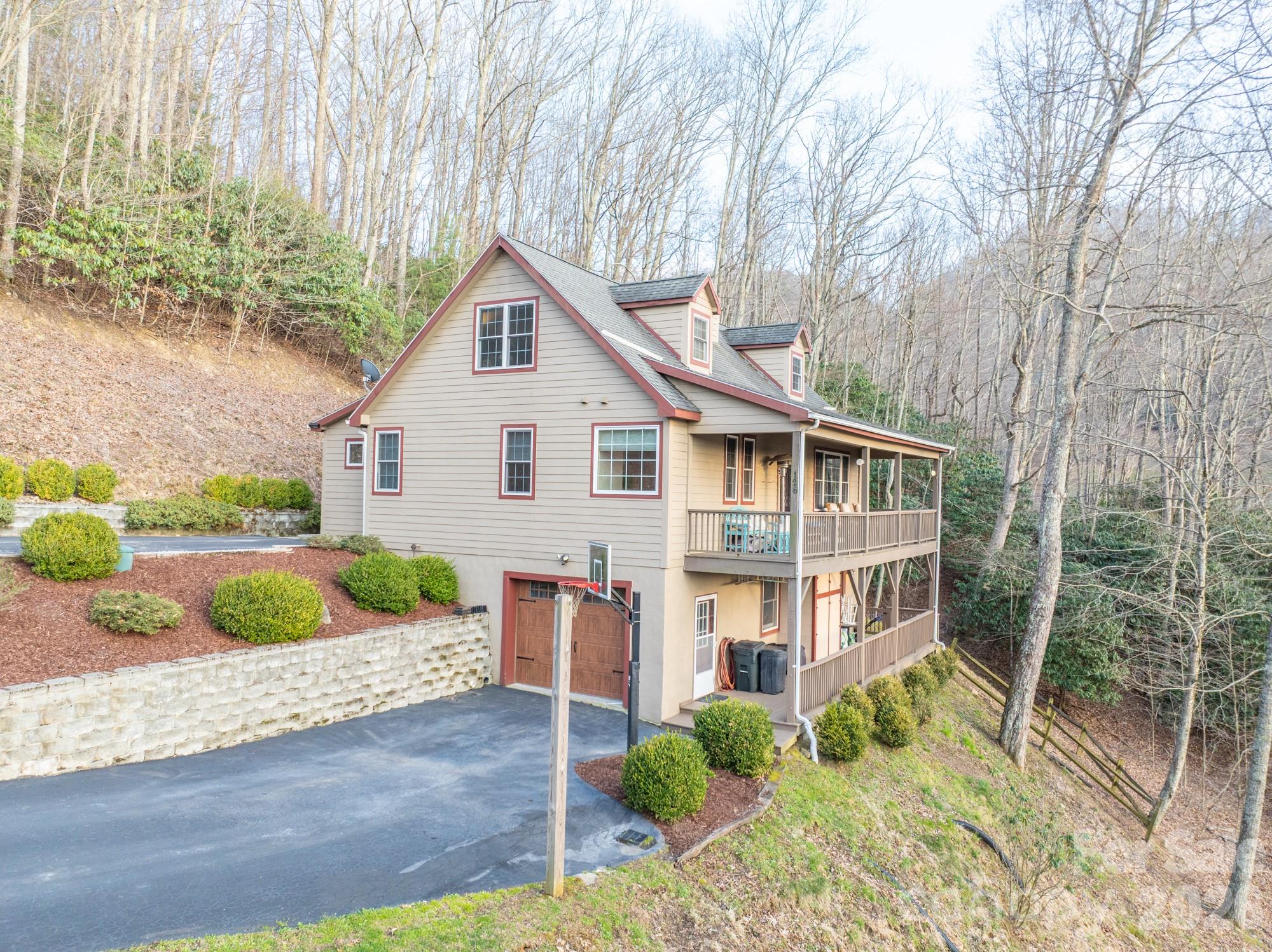 126 Moore Mountain Road — Vilas