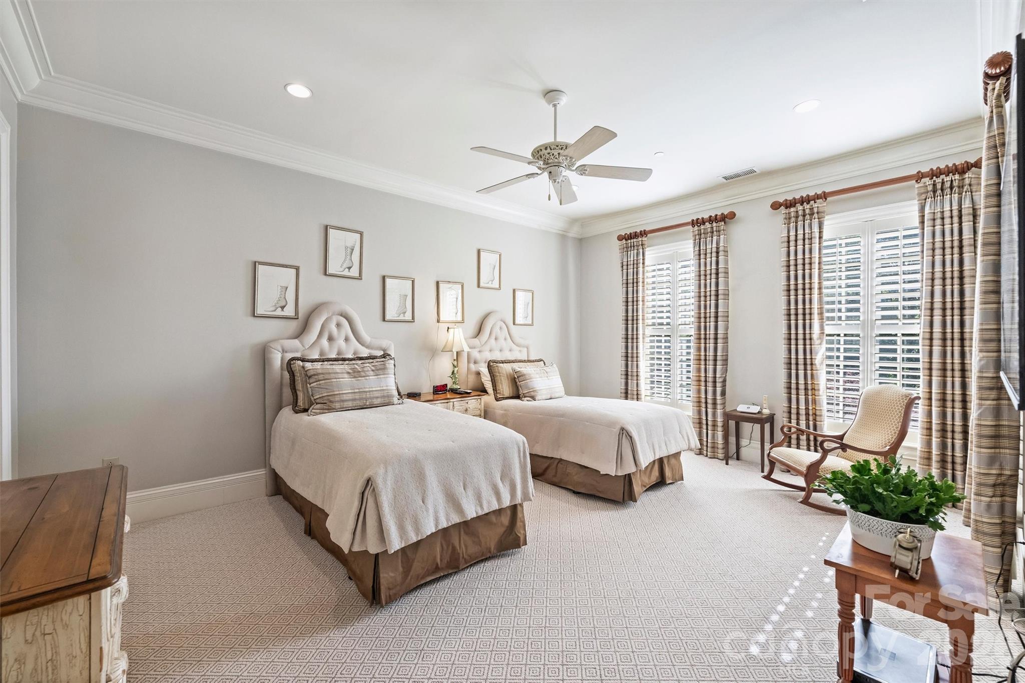 2210 Roswell Avenue #204 — Charlotte