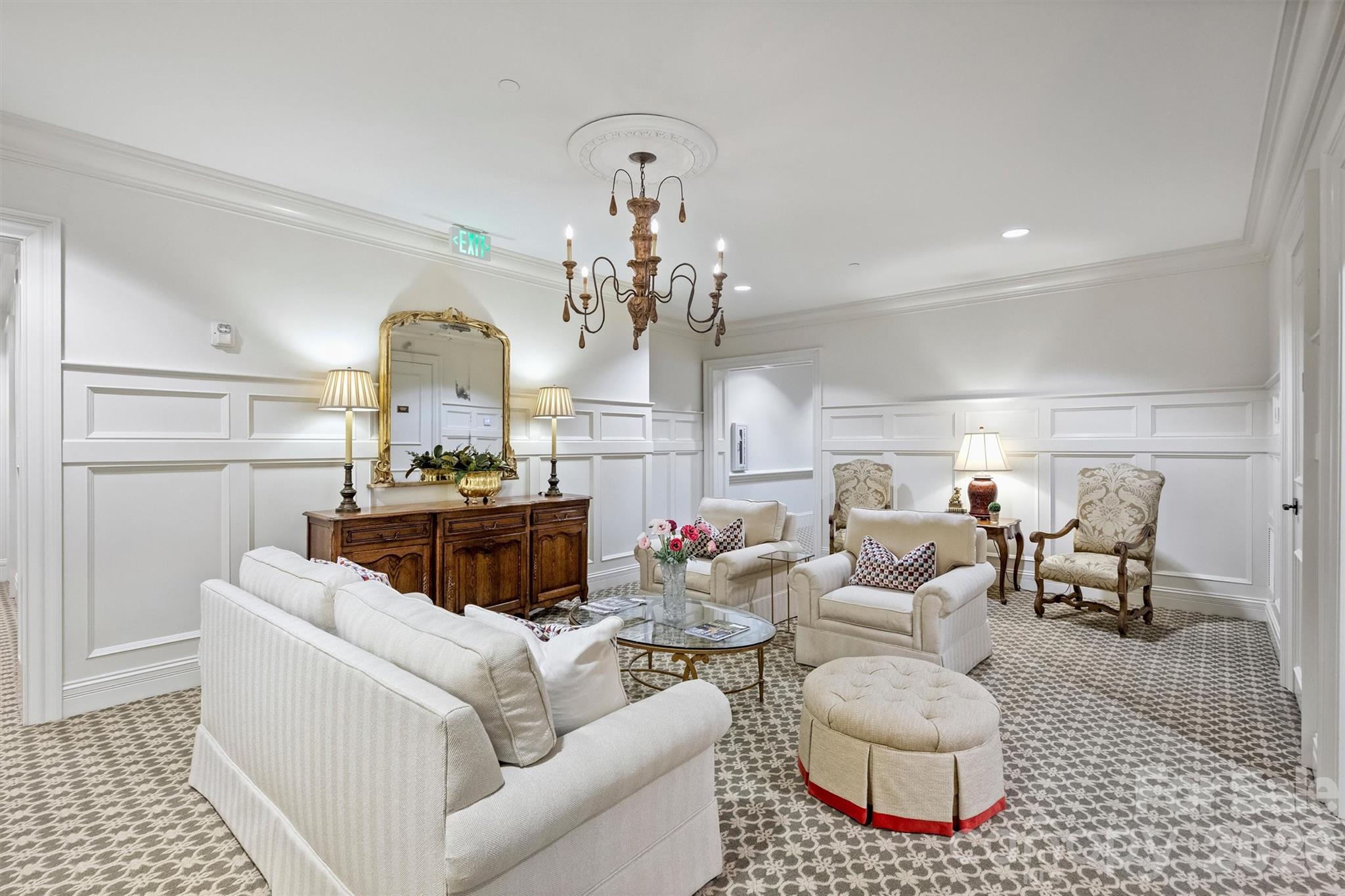 2210 Roswell Avenue #204 — Charlotte
