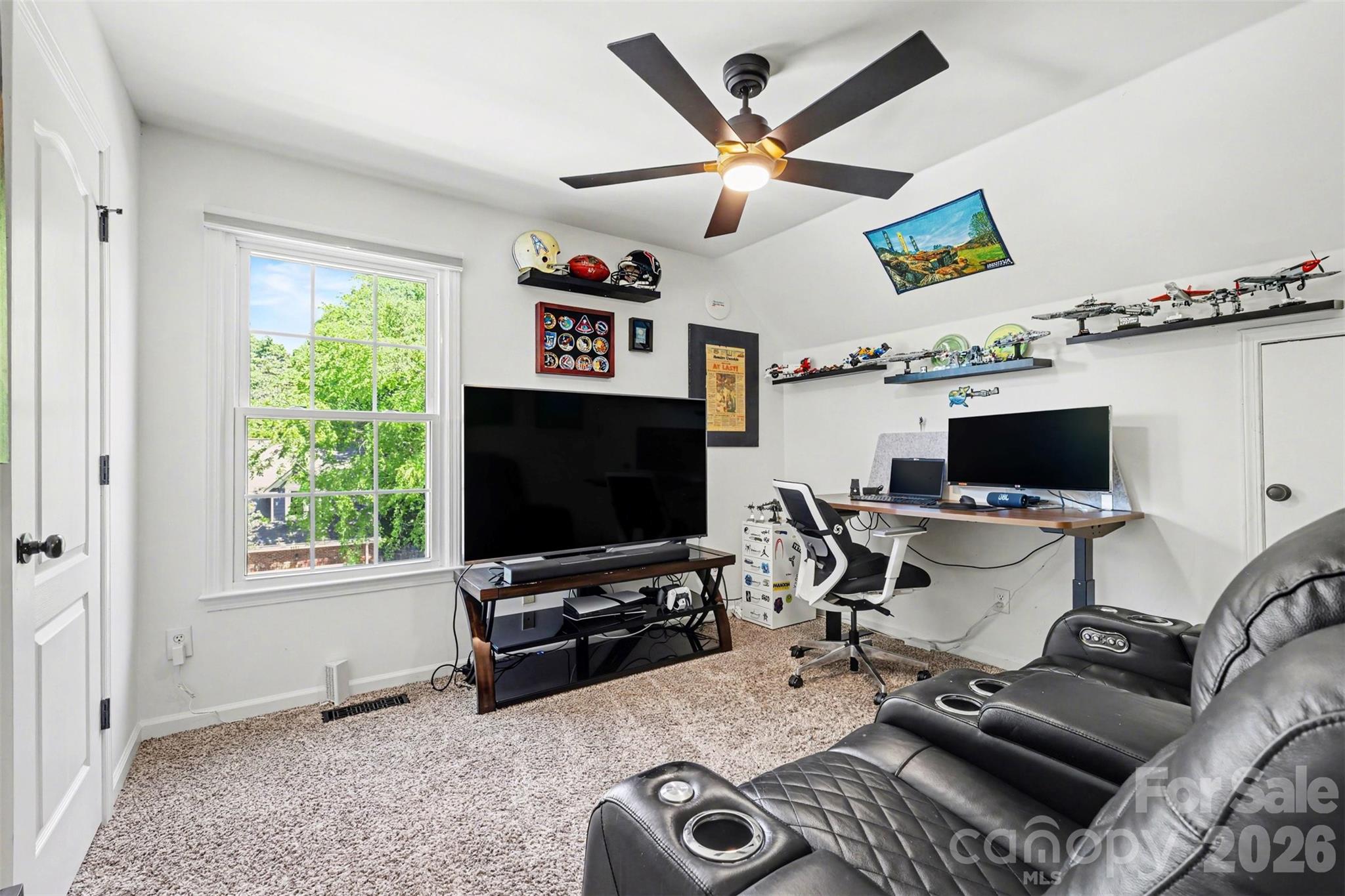 6213 Knightsgate Court — Charlotte