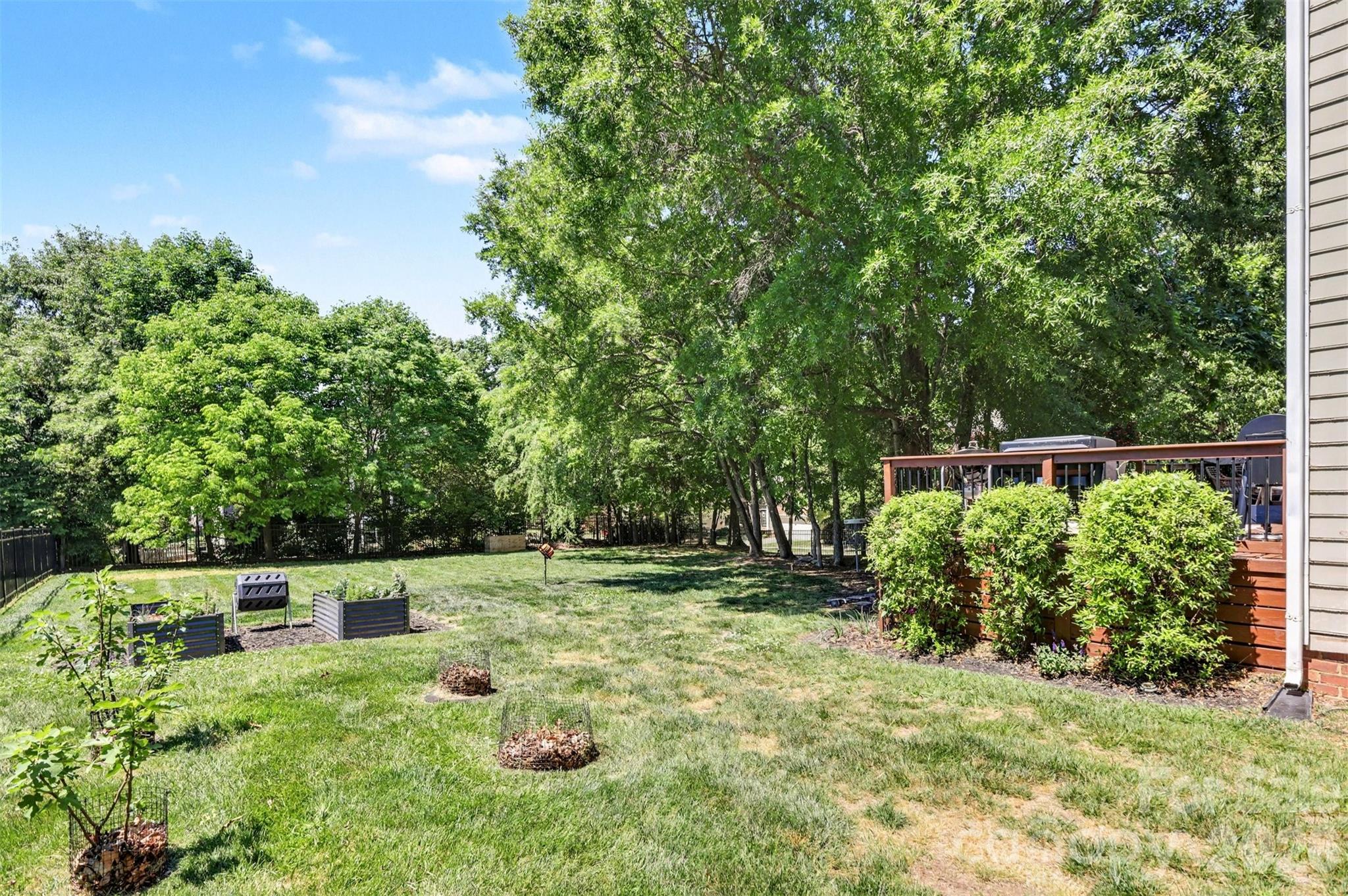 6213 Knightsgate Court — Charlotte