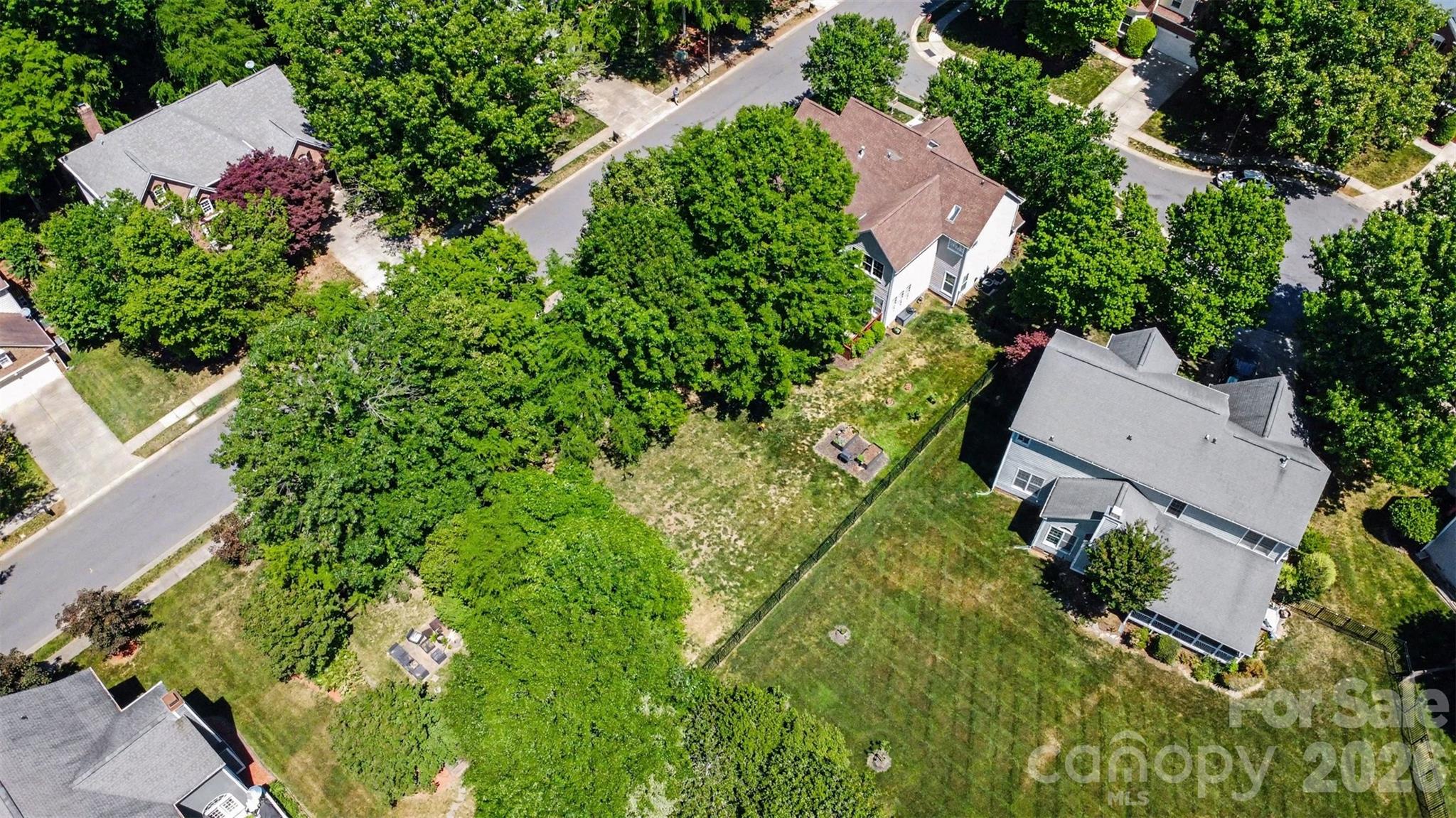 6213 Knightsgate Court — Charlotte