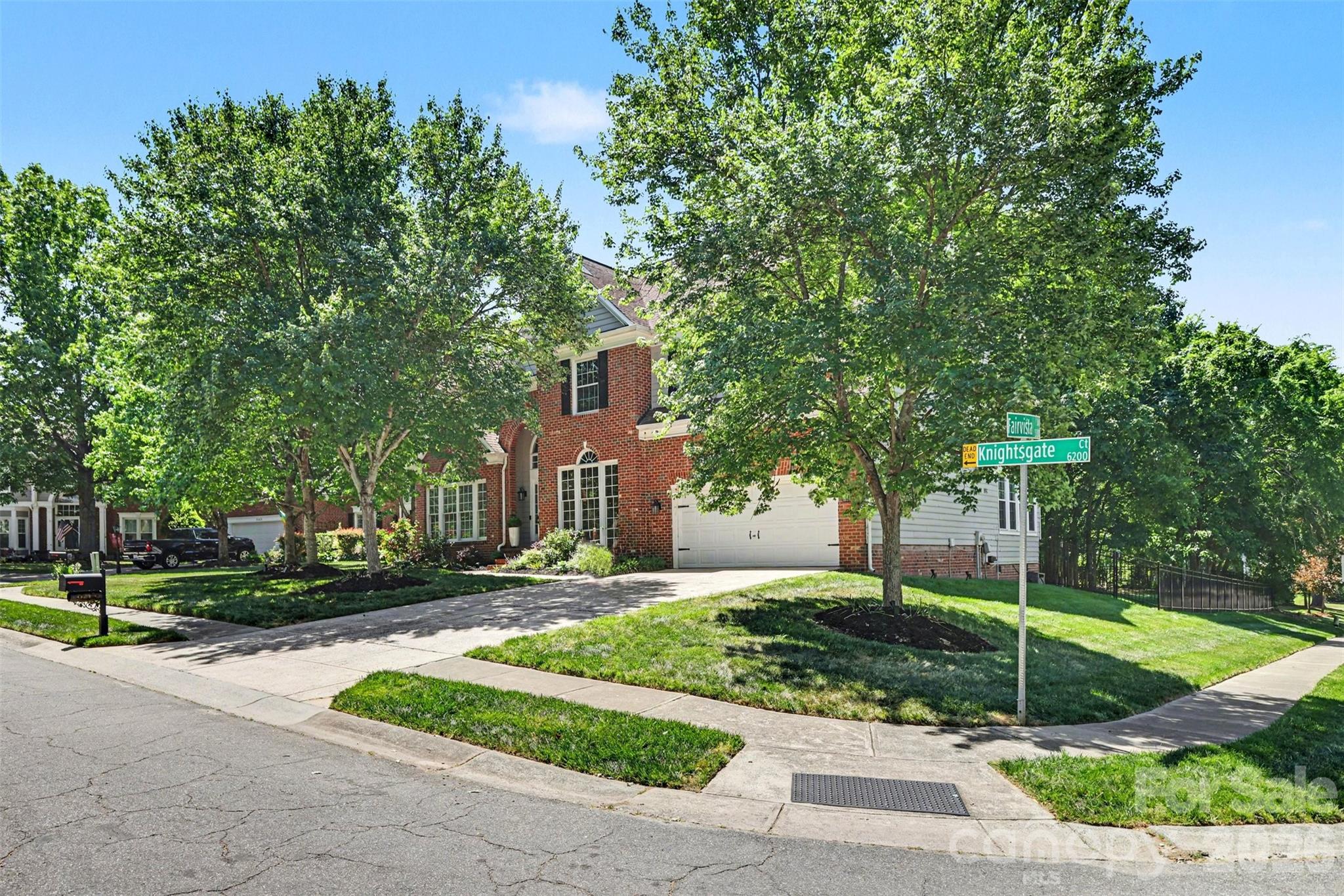 6213 Knightsgate Court — Charlotte