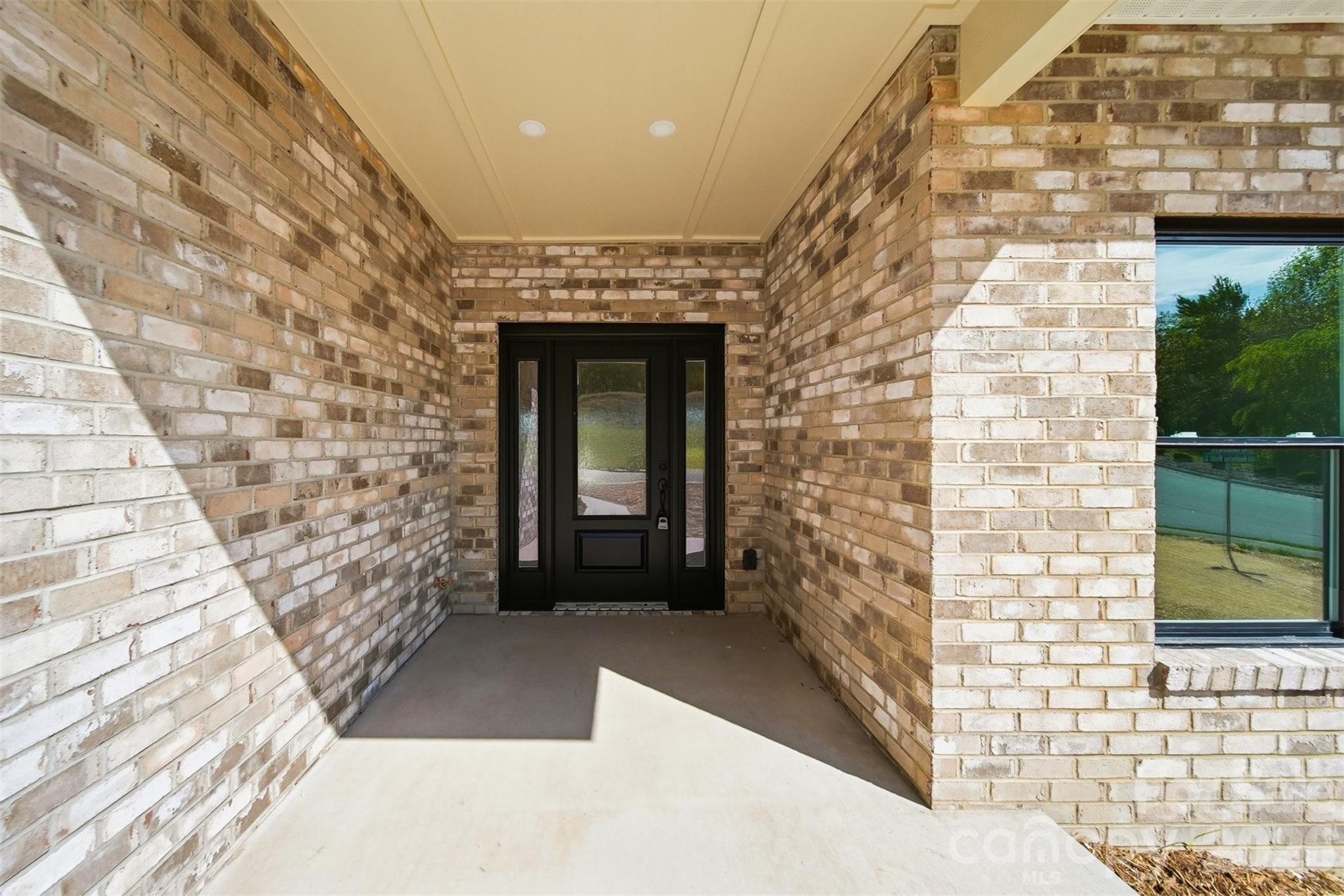 426 Huntington Woods Street SE — Lenoir