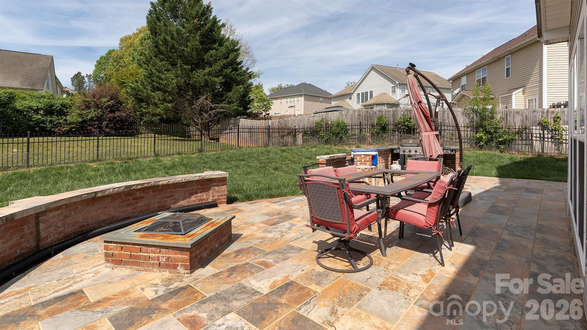 16731 Macanthra Drive — Charlotte