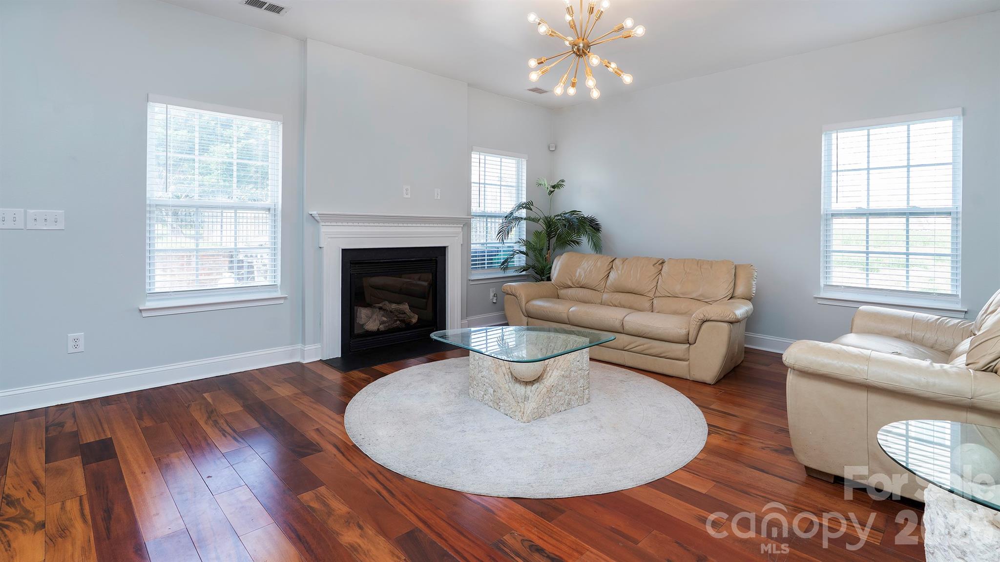 16731 Macanthra Drive — Charlotte