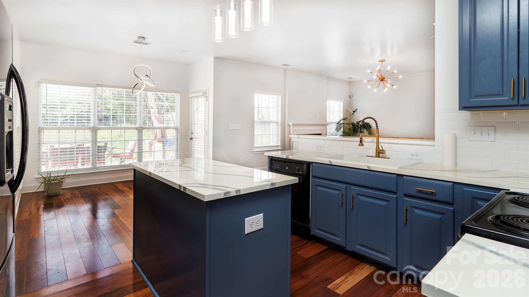 16731 Macanthra Drive — Charlotte