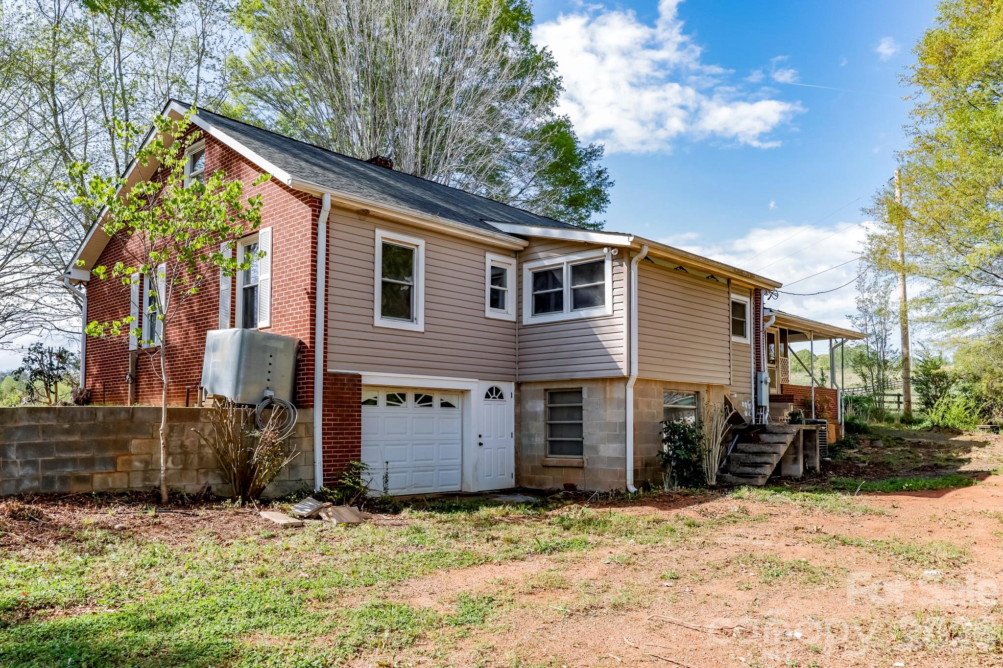 364 Dave Sims Road — Rutherfordton