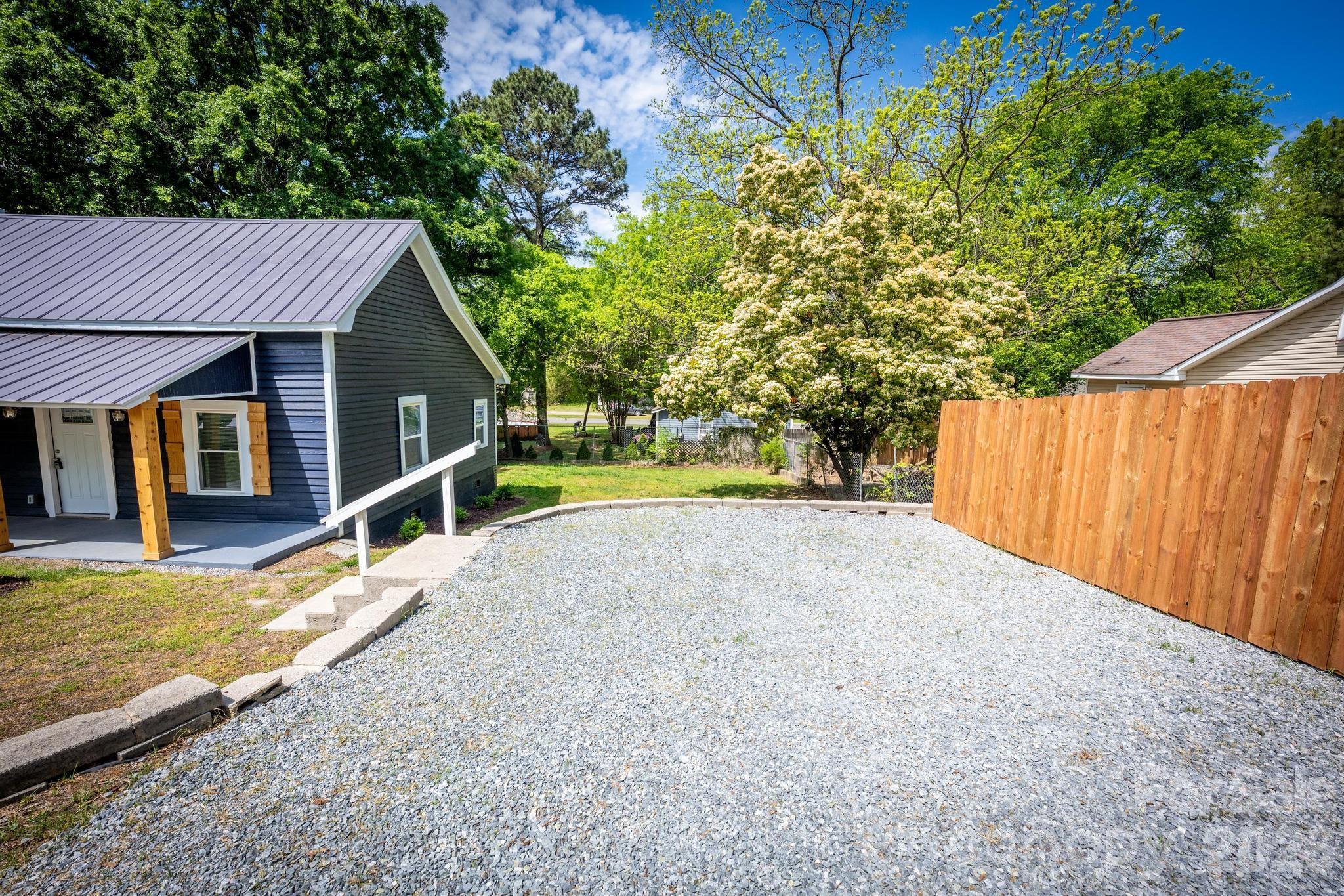 19513 Meridian Street — Cornelius
