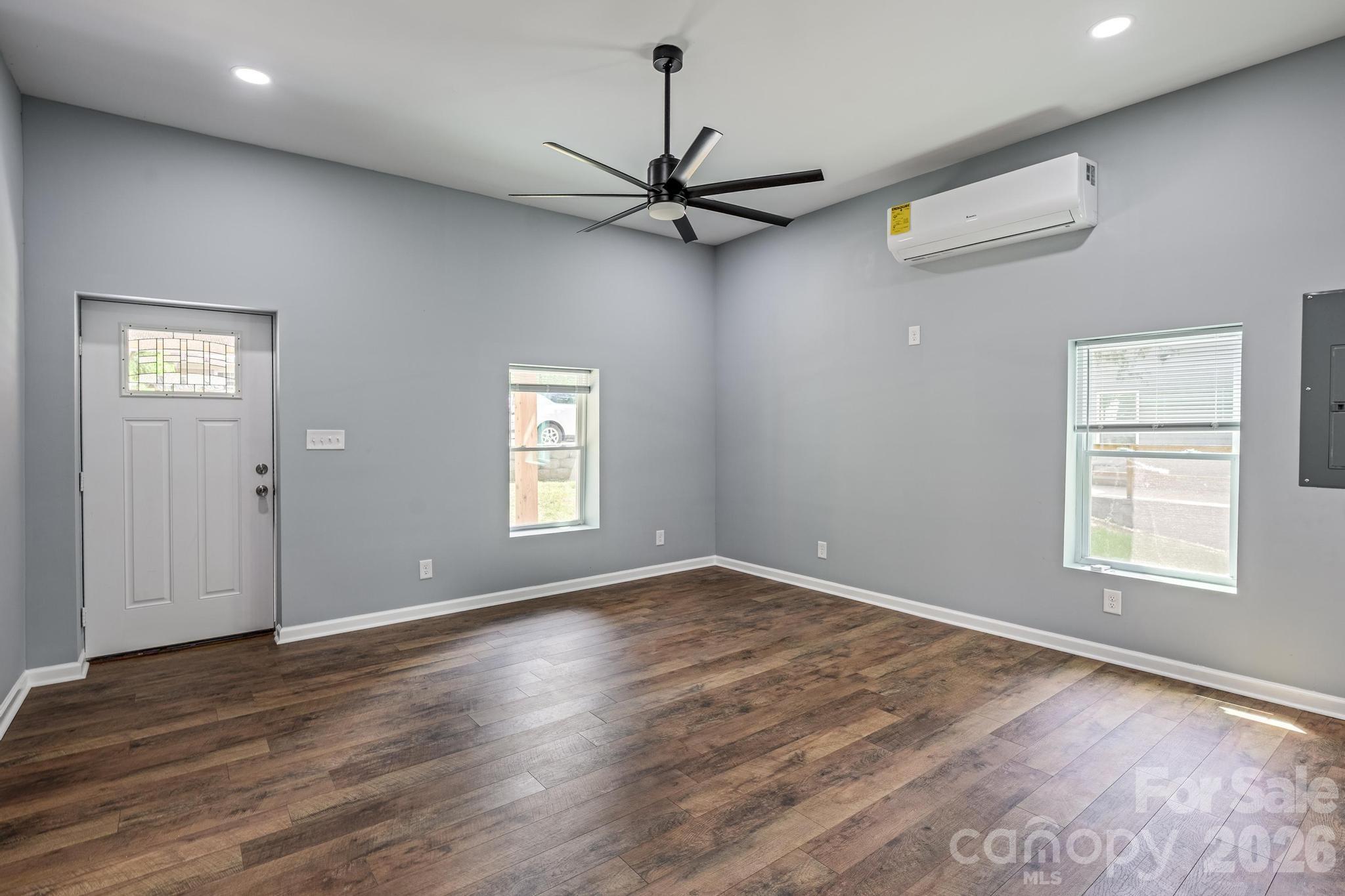 19513 Meridian Street — Cornelius
